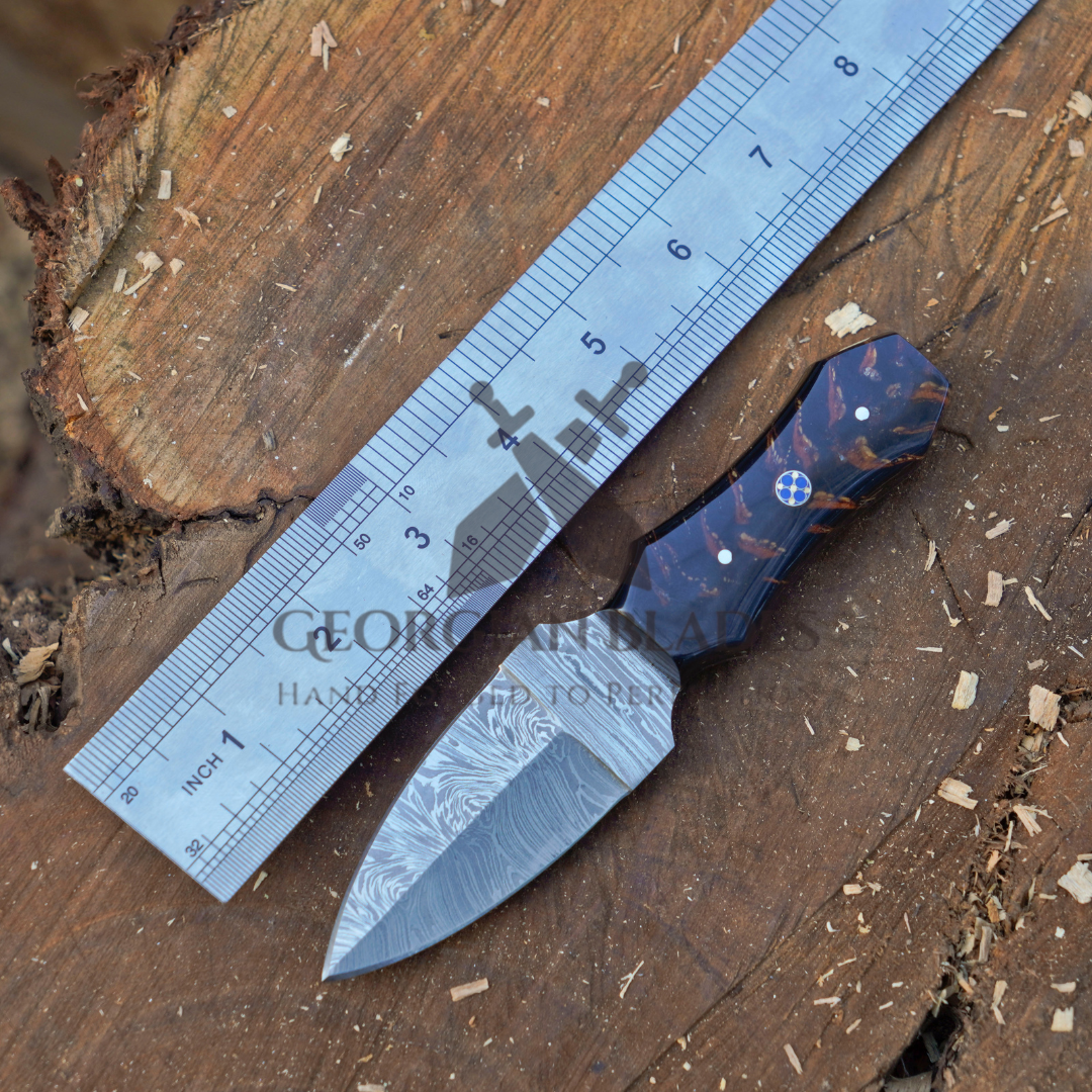 Pine Ridge - 6 - inch Damascus Steel Field Knife with Epoxy Pine Cone Handle