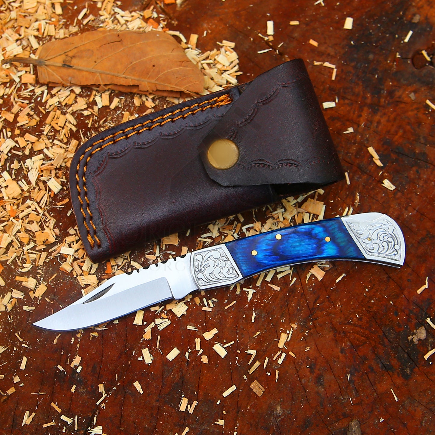 CelestialSnap - 7.5" Hand Forged Back Lock Focket Knife with Leather Sheath