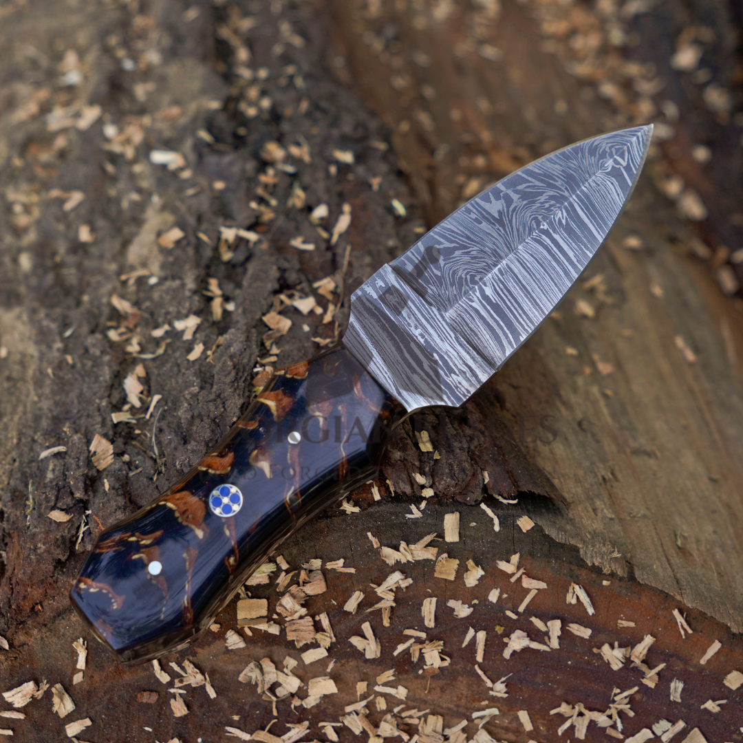 Pine Ridge - 6 - inch Damascus Steel Field Knife with Epoxy Pine Cone Handle