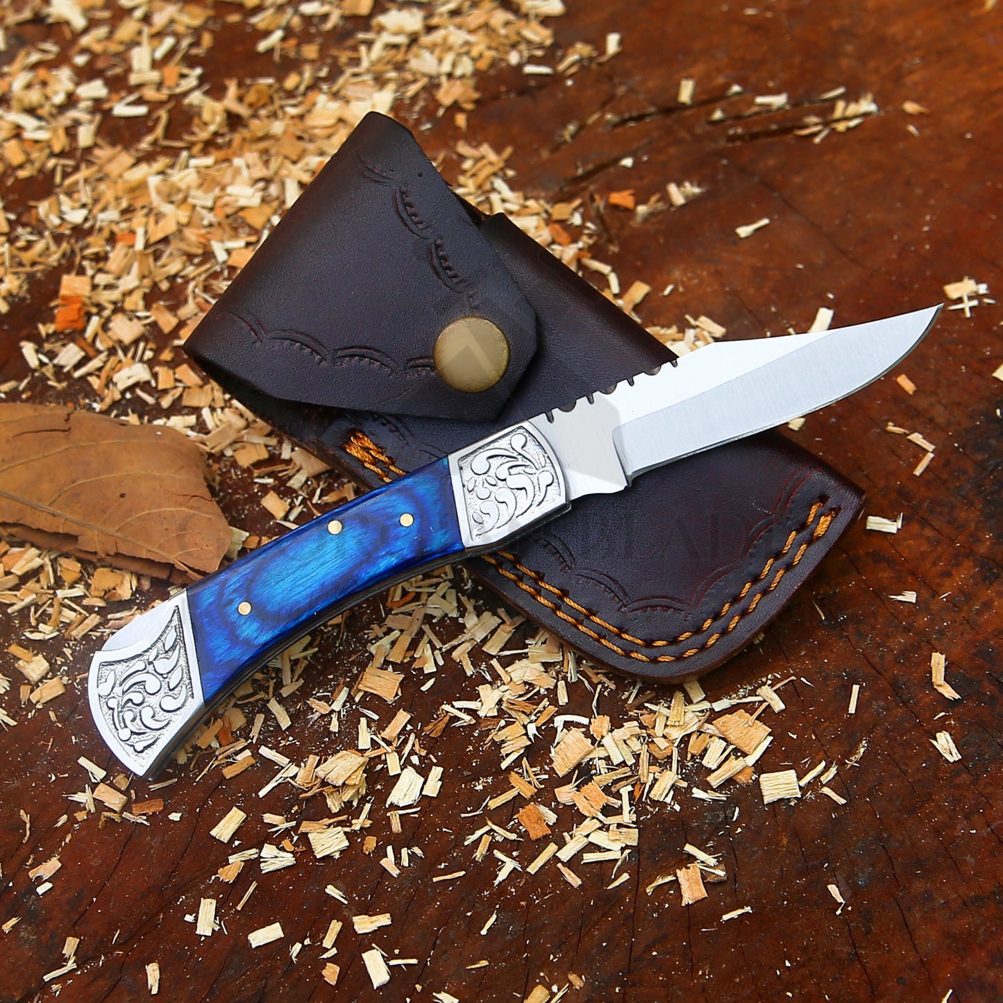 CelestialSnap - 7.5" Hand Forged Back Lock Focket Knife with Leather Sheath