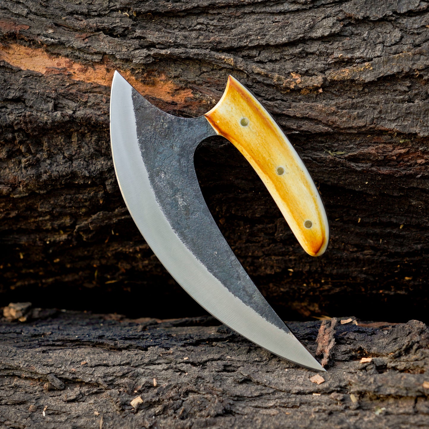 Northern Crescent – 8 inch Handmade Ulu Knife with Bone Torch Handle and Leather Sheath