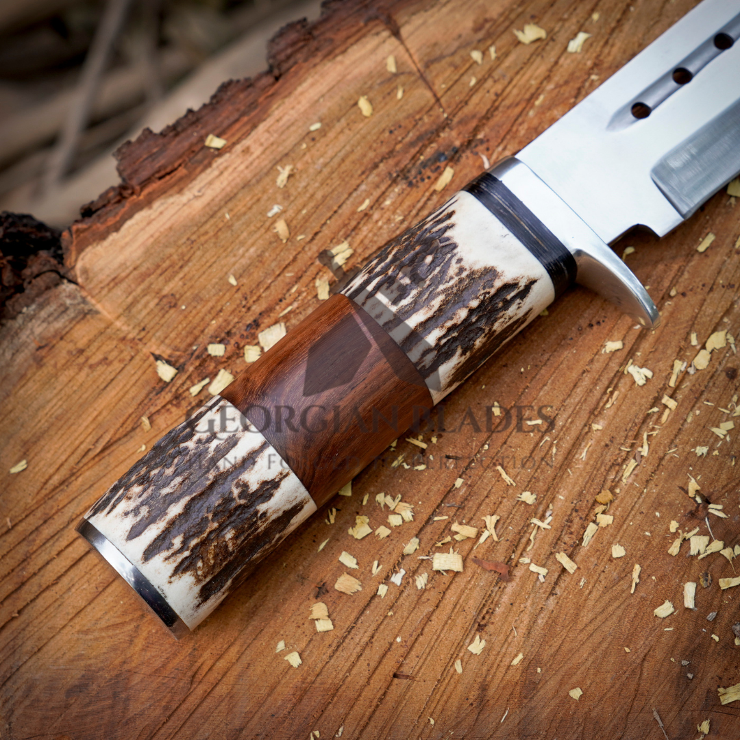 Wild West Warrior: Bowie Knife - Handmade D2 Bowie Knife Steel Hunting Fix Blade - Stag Antler & Wood Handle