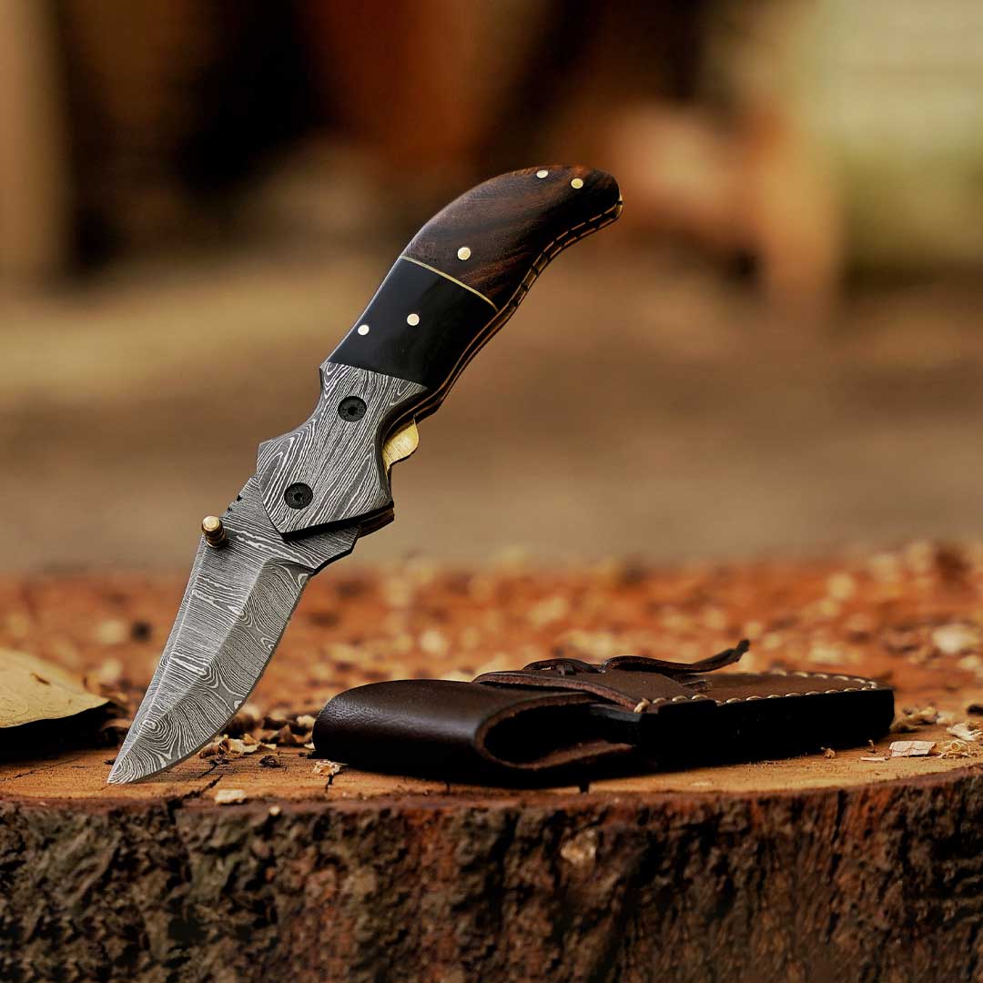 HorizonHaven - 7.5" Hand Forged Pocket Folding Knife with Leather Sheath