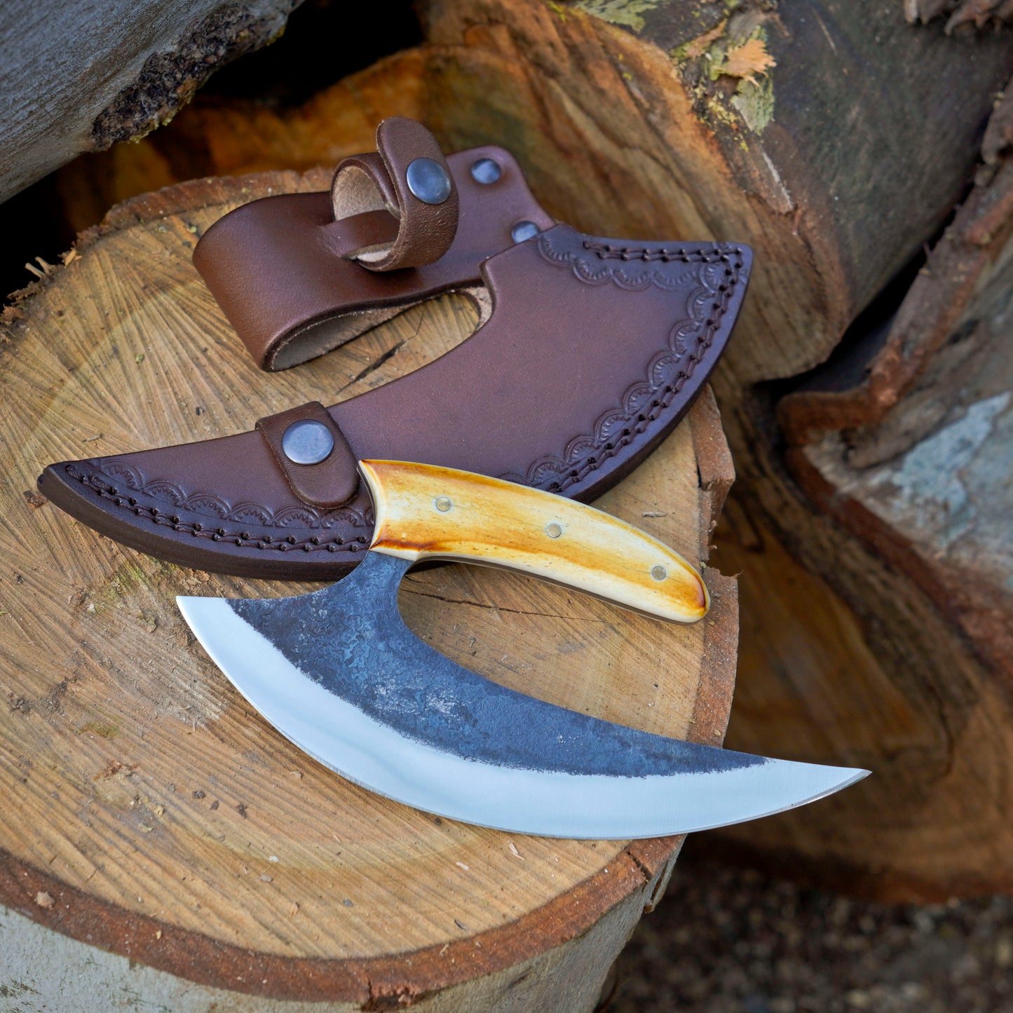 Northern Crescent – 8 inch Handmade Ulu Knife with Bone Torch Handle and Leather Sheath