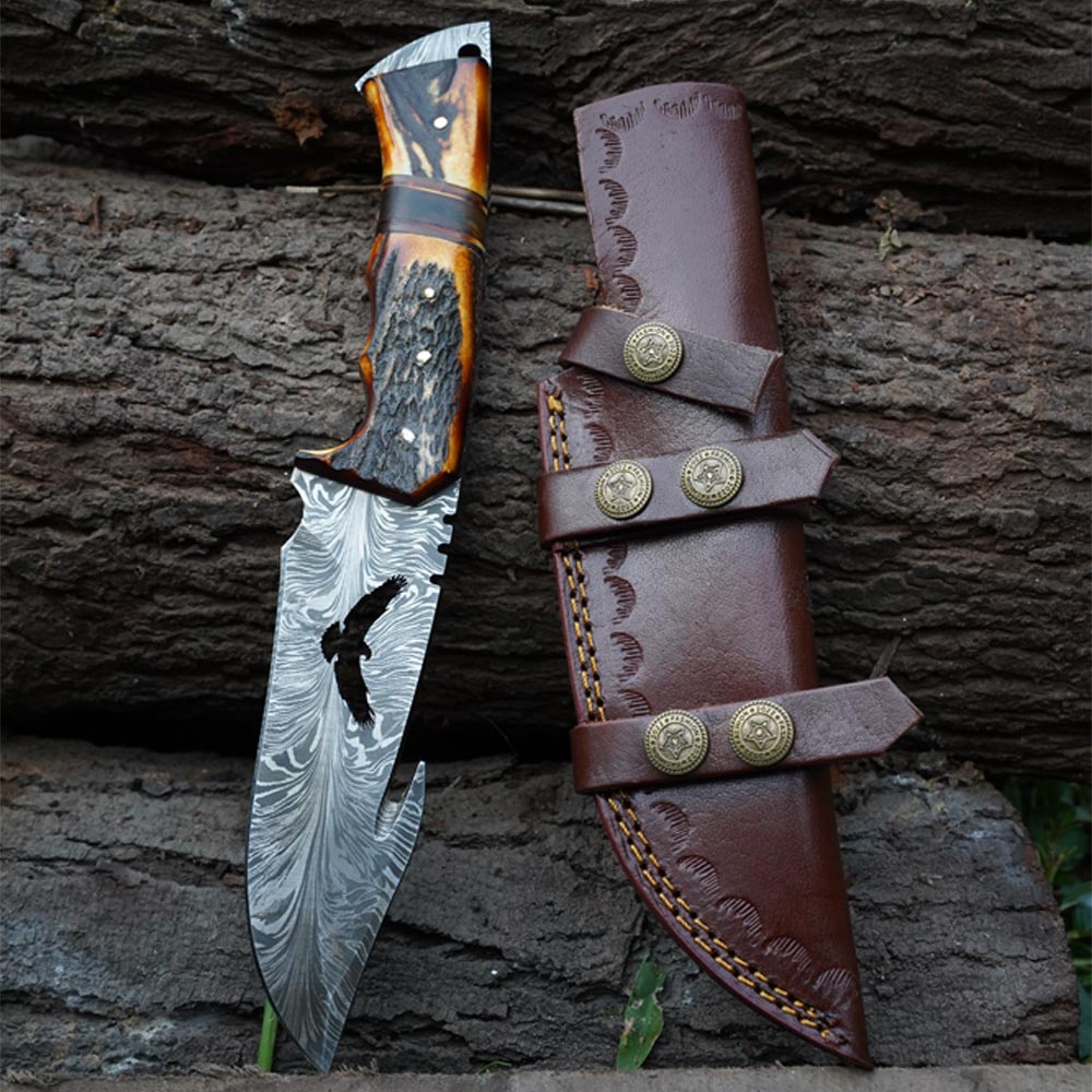 Hand Forged Full Tang Damascus Steel Hunting Knife with Gut Hook