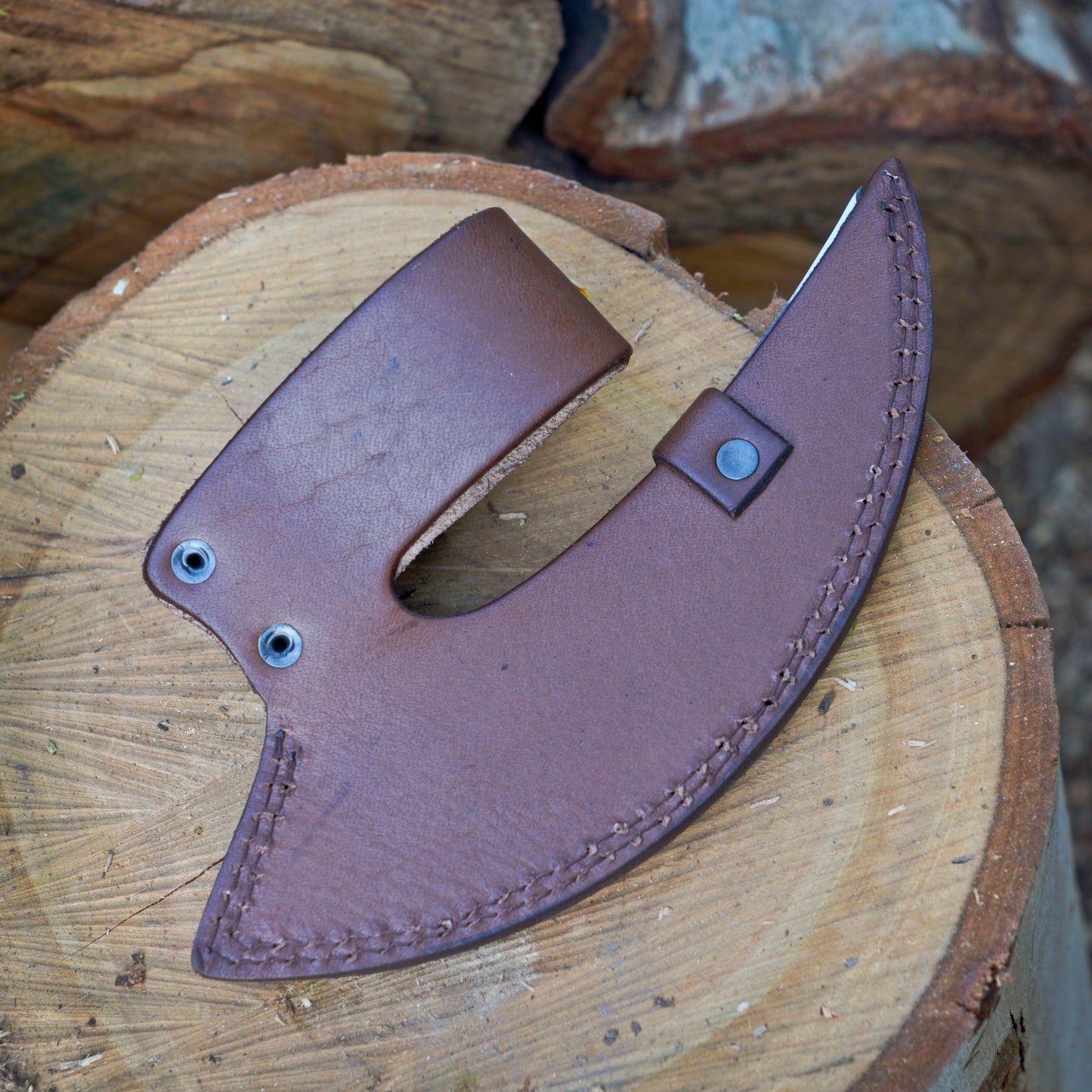 Northern Crescent – 8 inch Handmade Ulu Knife with Bone Torch Handle and Leather Sheath