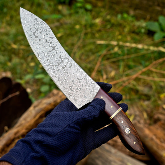 The Redwood Damascus Pair ā Hand-Forged Chef Knives for Serious Cooks