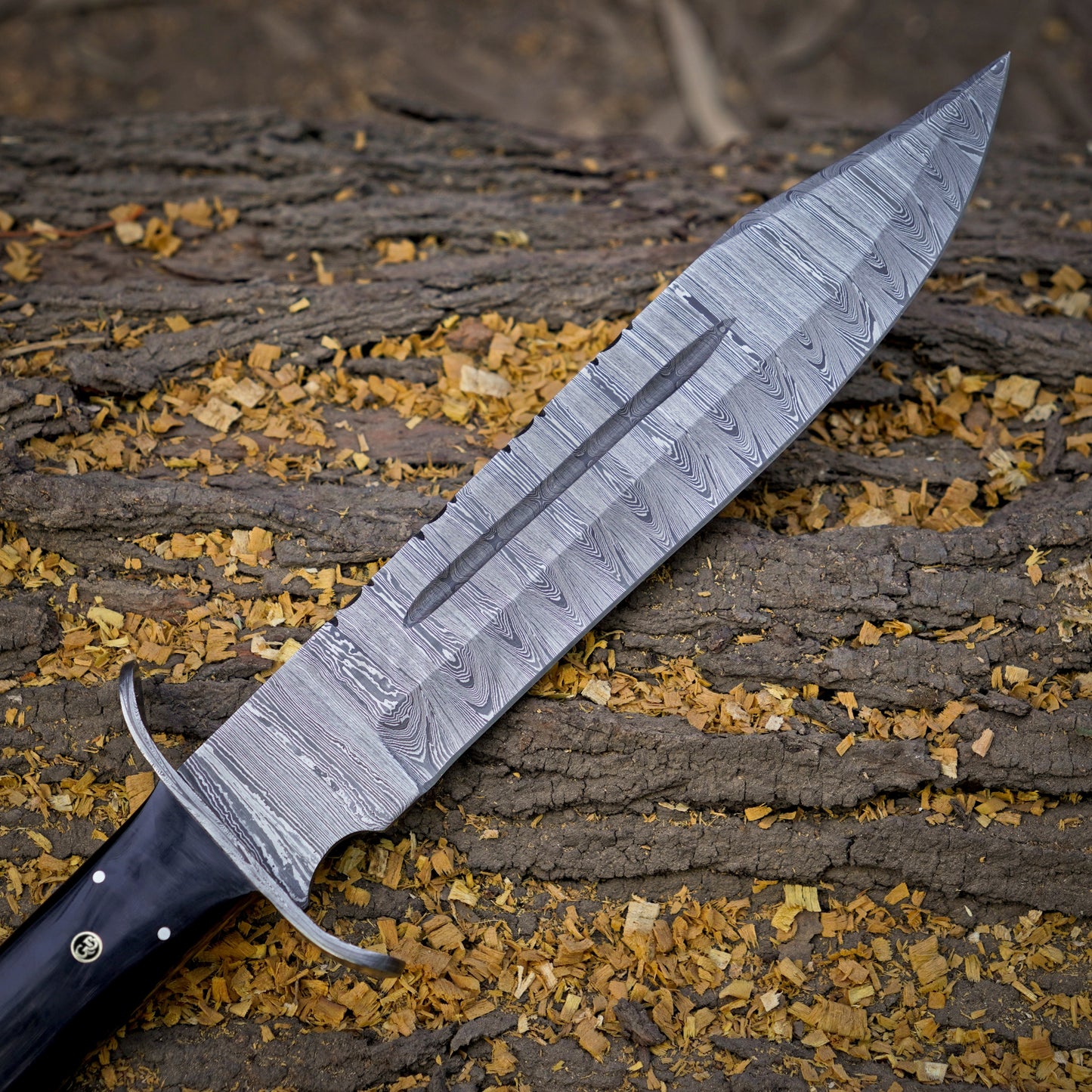 Frontier Finder: 15" Handmade Damascus Steel Bowie Knife- Buffalo Horn Handle