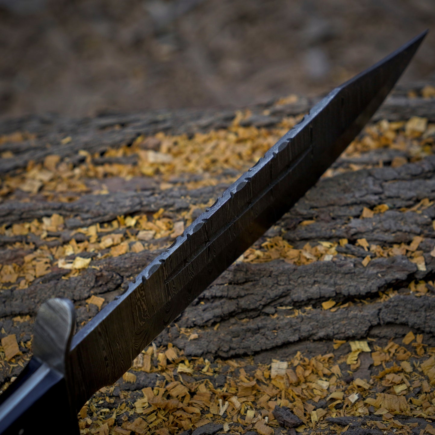 Frontier Finder: 15" Handmade Damascus Steel Bowie Knife- Buffalo Horn Handle