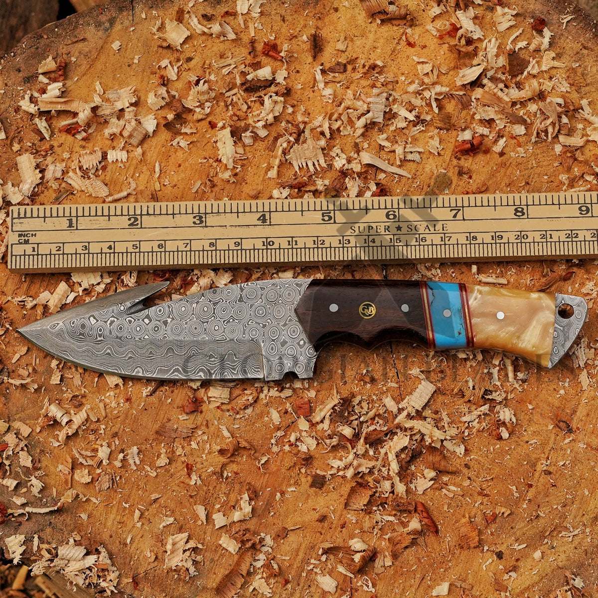 Trailblazer's Blade - 9" Hand Forged Damascus Steel Hunting Knife with Leather Sheath