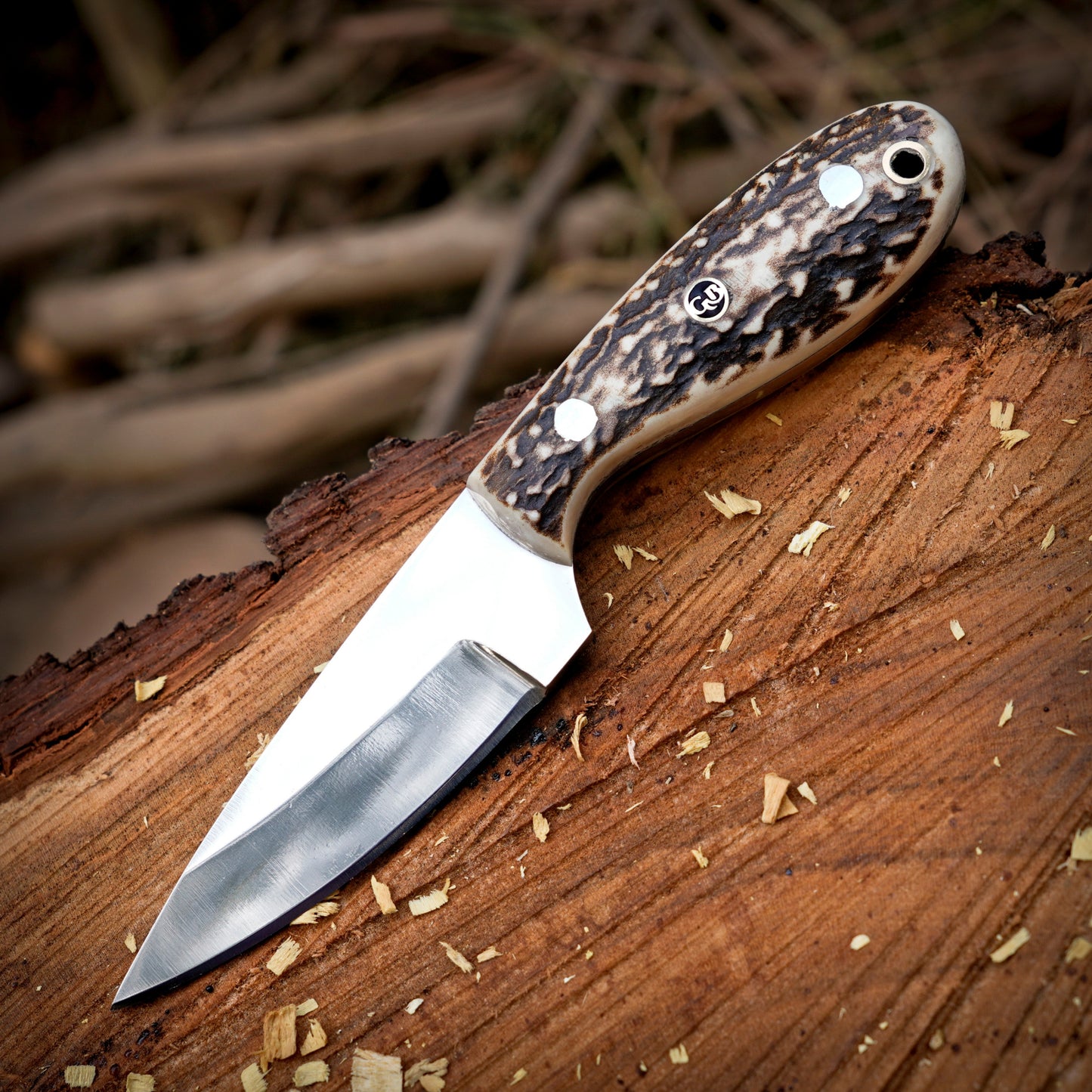 The Ghost Ridge Hunting Knife - Premium Hand Forged Full Tang Skinning Knife - Stag Antler Handle - D2 Steel- 7 inches