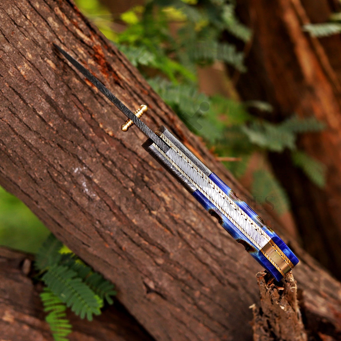 The Sullivan Folder 7.5-inch Hand Forged Damascus Steel Pocket Knife with Leather Sheath
