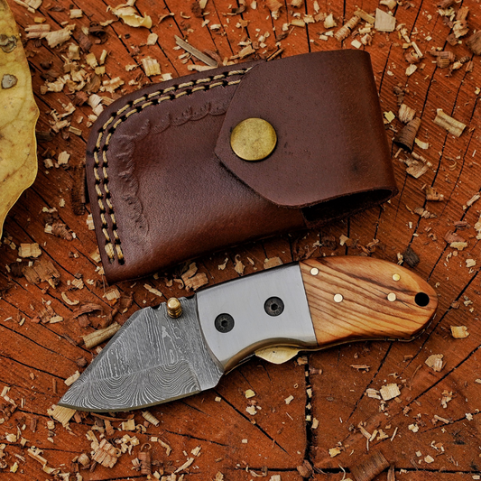 The "Davy Crockett" Mini EDC 5.5" Folding Knife with Leather Sheath