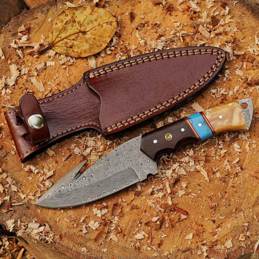 Trailblazer's Blade - 9" Hand Forged Damascus Steel Hunting Knife with Leather Sheath
