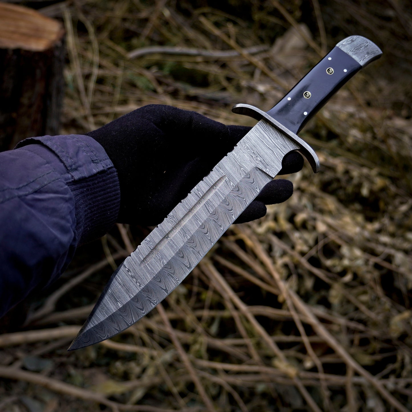 Frontier Finder: 15" Handmade Damascus Steel Bowie Knife- Buffalo Horn Handle