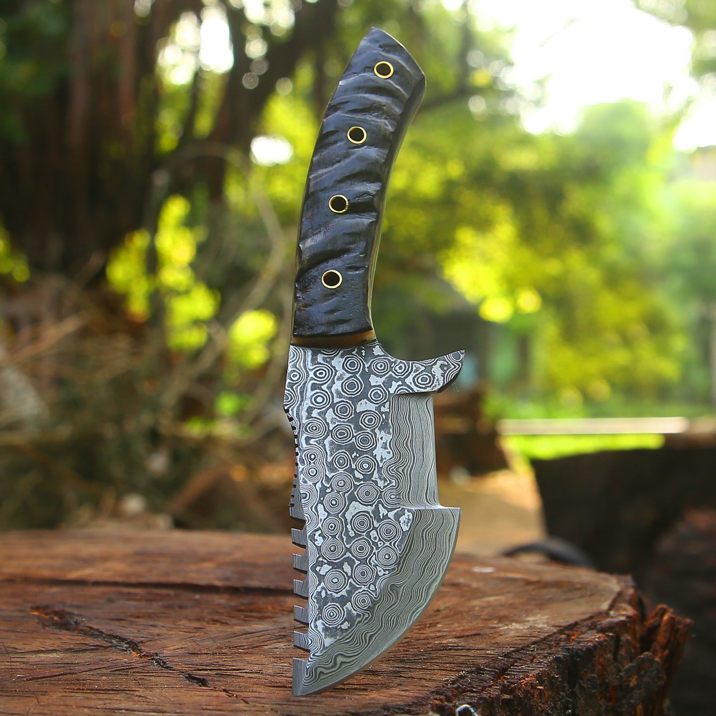 Wilderness Wayfinder: 10” Custom Hand Forged Damascus Steel Tracker Knife With Ram Horn Handle