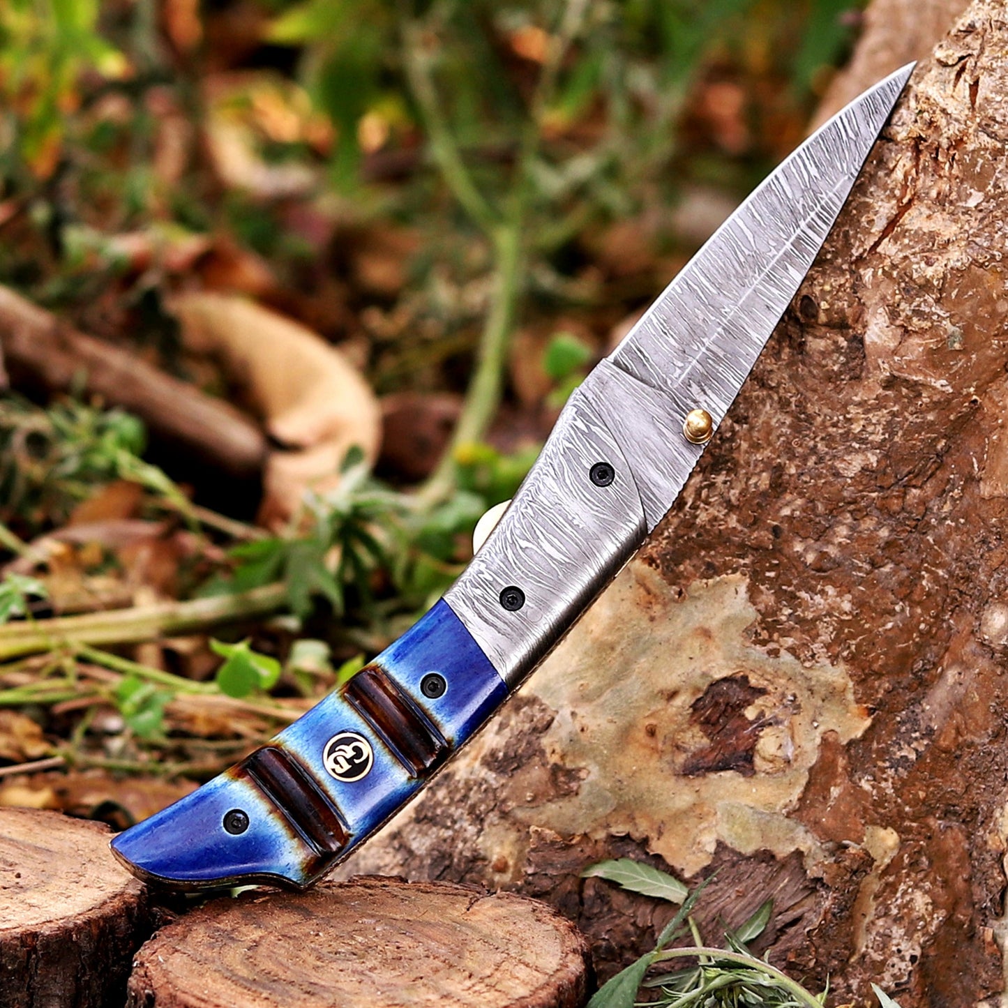 The Sullivan Folder 7.5-inch Hand Forged Damascus Steel Pocket Knife with Leather Sheath