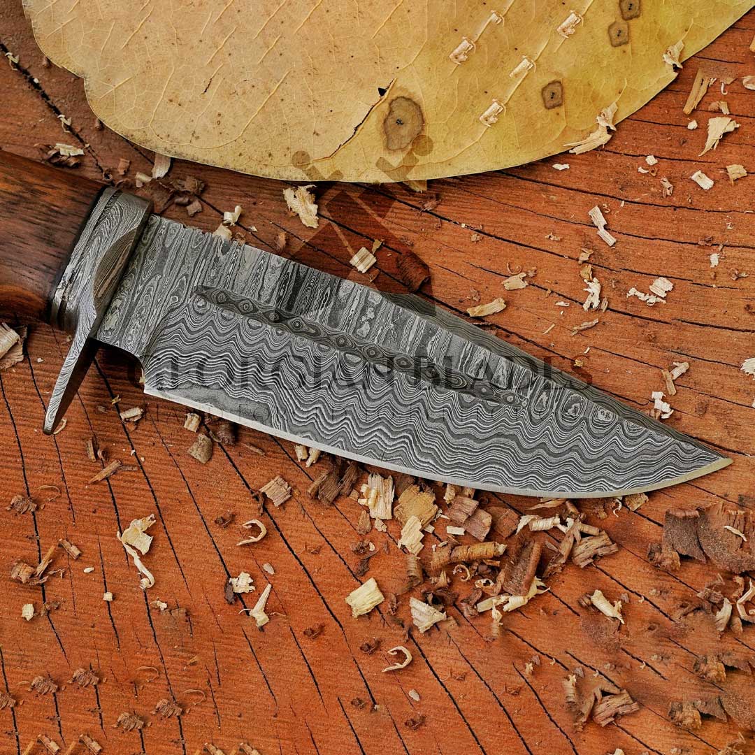 10 inches Damascus steel feather hunter knife. Damascus steel guard hotsell & rose wood handle.