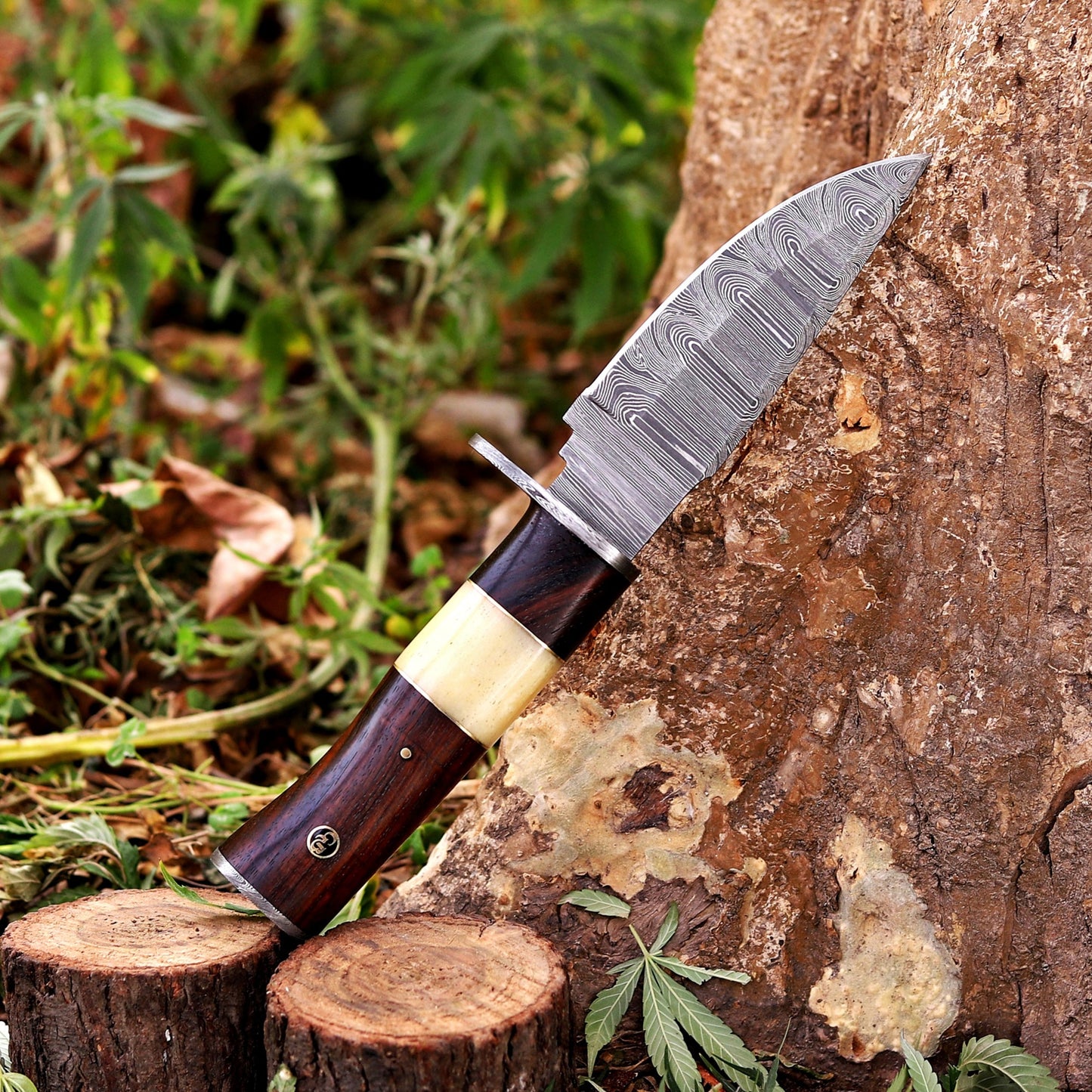 Blazeheart - 10" Hand Forged Damascus Steel Hunting Knife