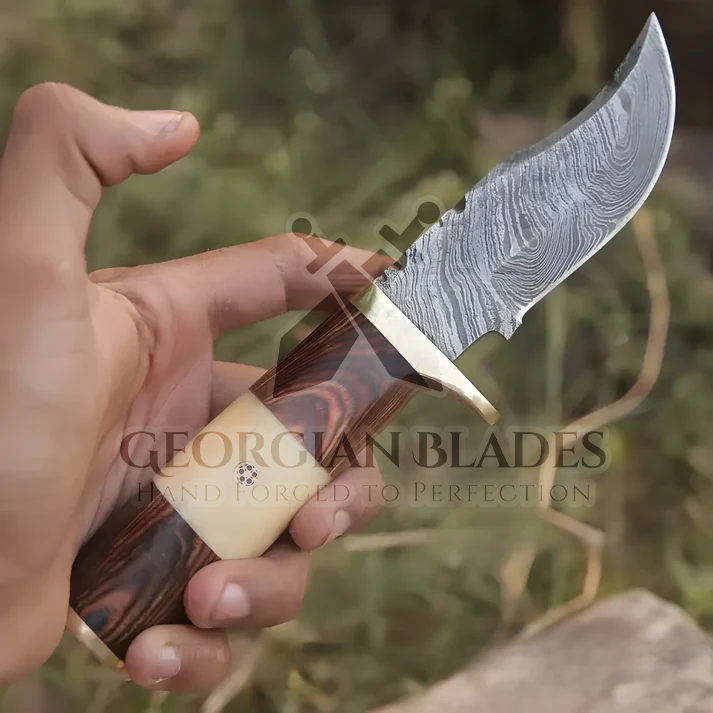 Mike Fink Skinner - CUSTOM HANDMADE FORGED DAMASCUS Steel Hunting Knife Wood & Camel Bone Handle