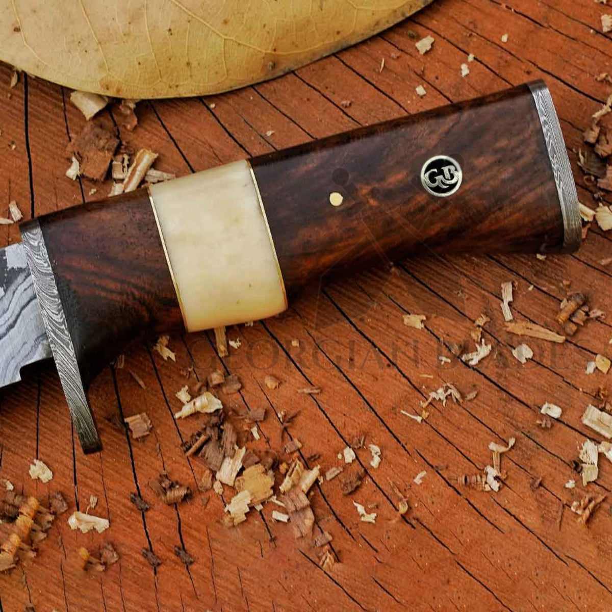 Blazeheart - 10" Hand Forged Damascus Steel Hunting Knife