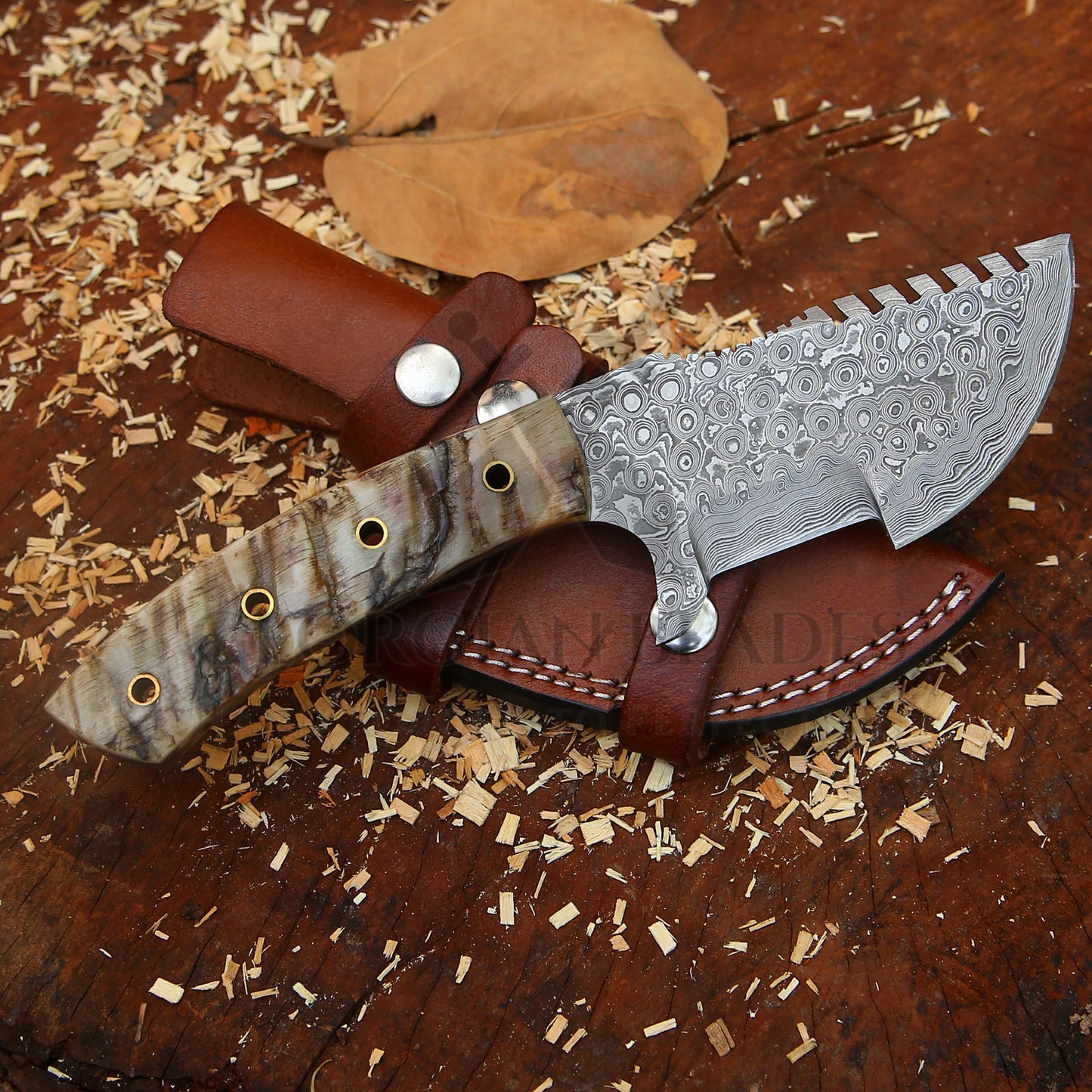 Wilderness Wayfinder: 10” Custom Hand Forged Damascus Steel Tracker Knife With Ram Horn Handle