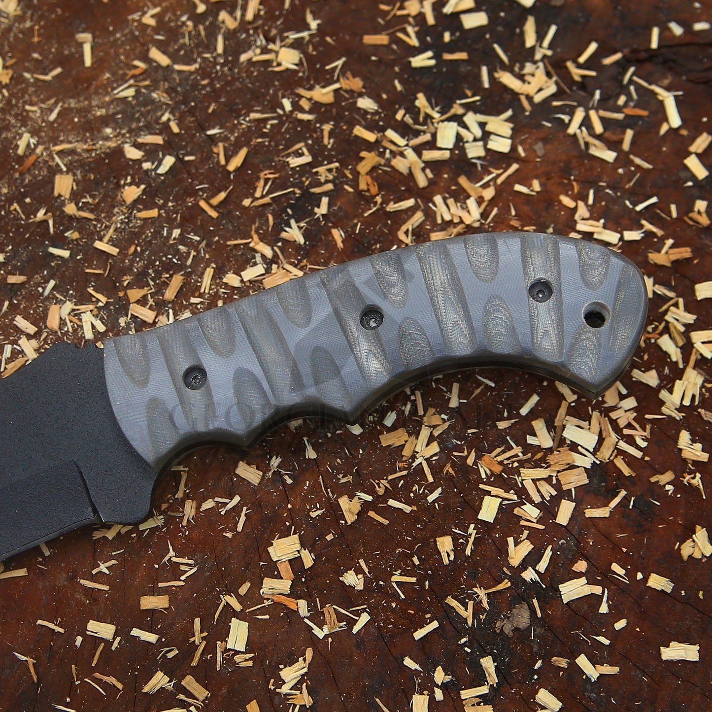 Shadowback Tracker – 12 inch Full Tang Tactical Survival Knife with Micarta Handle and Leather Sheath