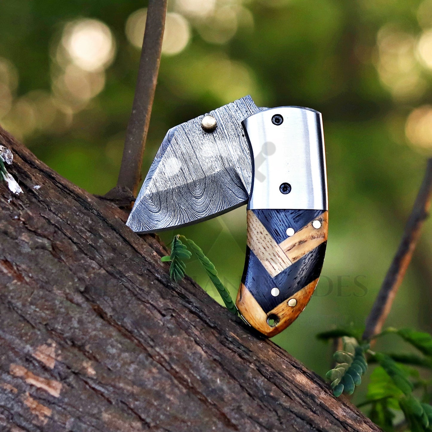 Elite Mini Trio – Bundle of 3 Mini Folding Knives with Leather Sheaths