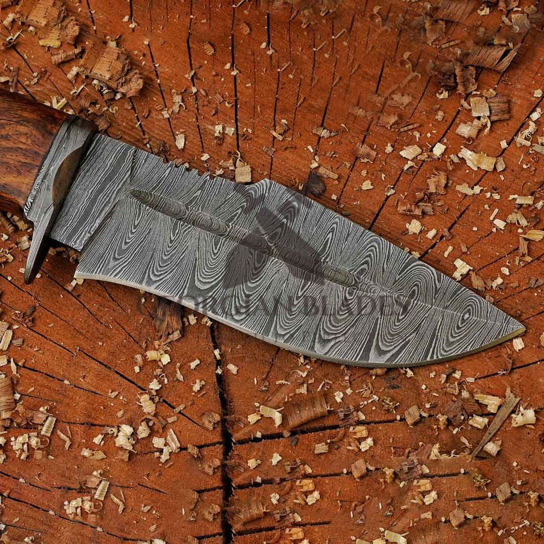 Woodman's Ally - 10.5" Hand Forged Damascus Hunting Knife with Leather Sheath