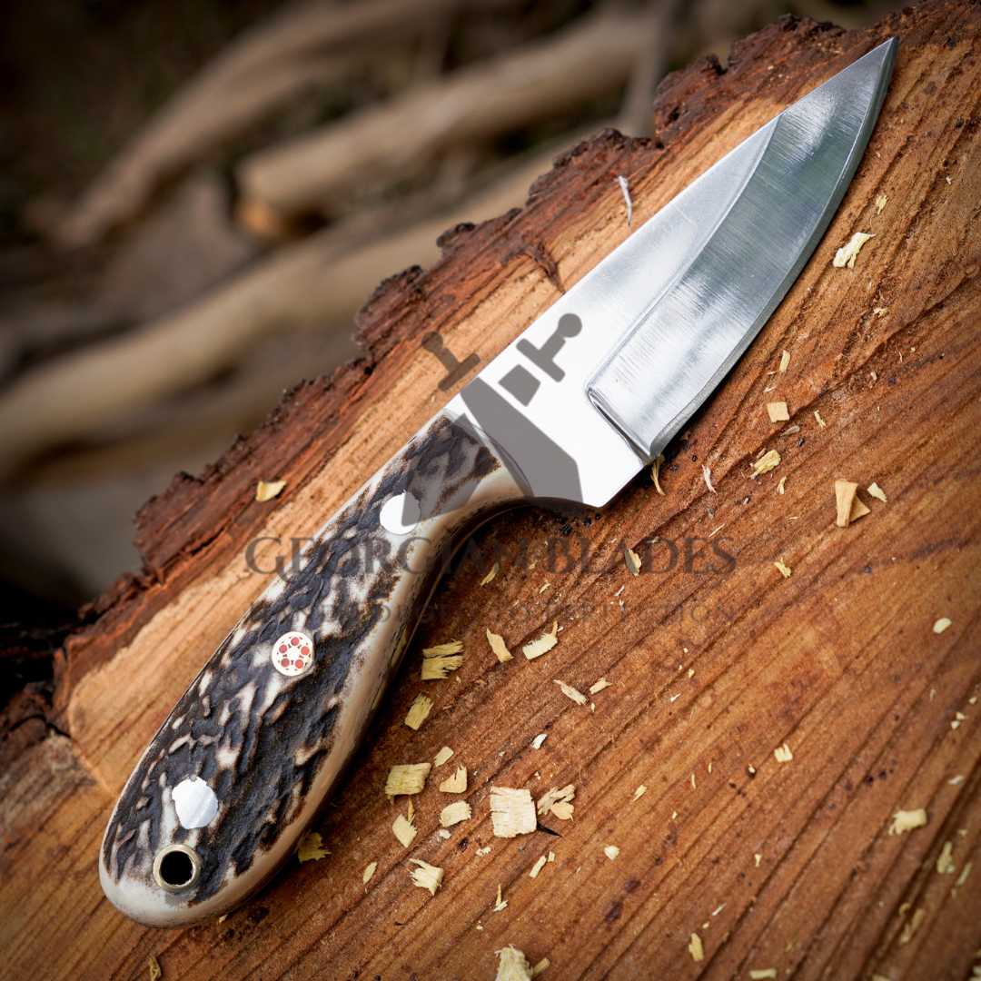 Premium Hand Forged Full Tang Skinning Knife - Stag Antler Handle - D2 Steel- 7 inches