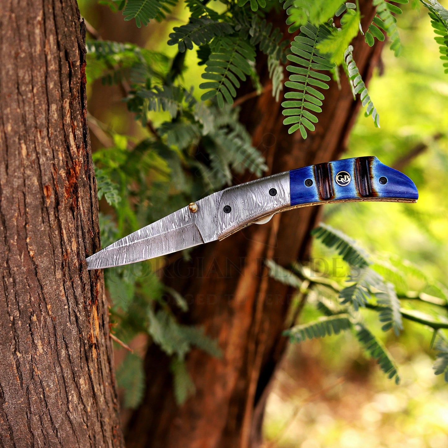 The Sullivan Folder 7.5-inch Hand Forged Damascus Steel Pocket Knife with Leather Sheath