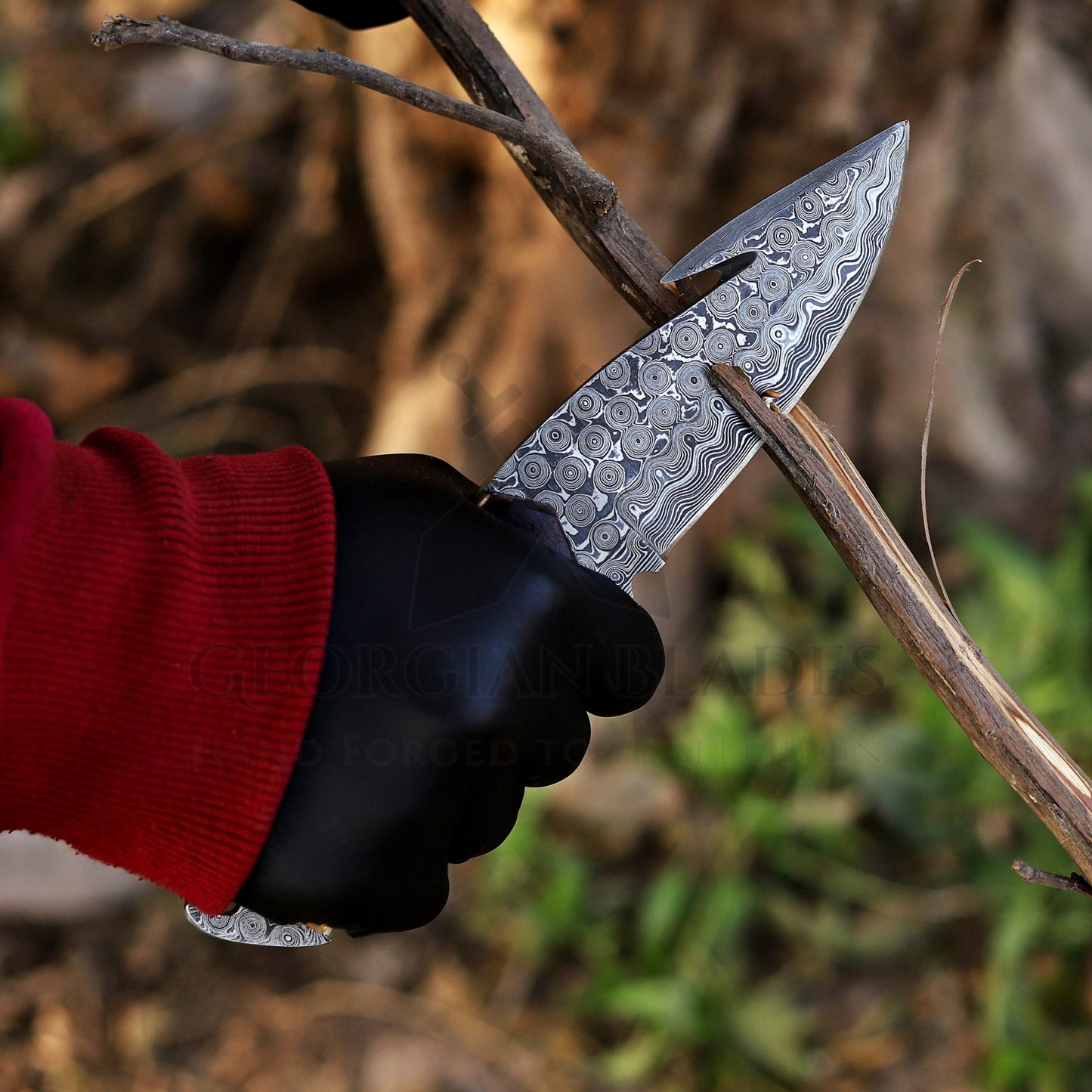 Trailblazer's Blade - 9" Hand Forged Damascus Steel Hunting Knife with Leather Sheath