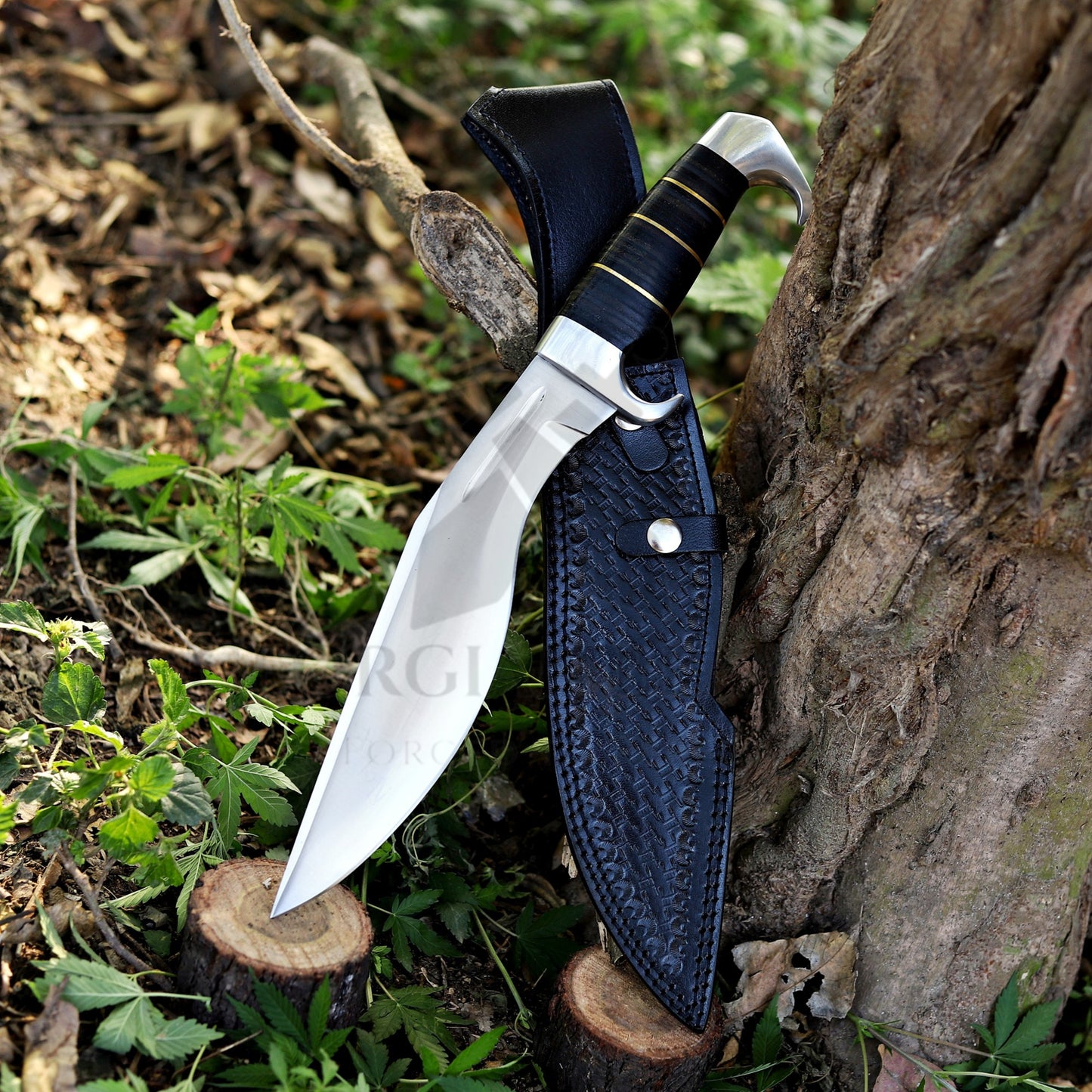 Eisenhower Kukri Knife: 15.7 inch Kukri Knife with Leather Sheath