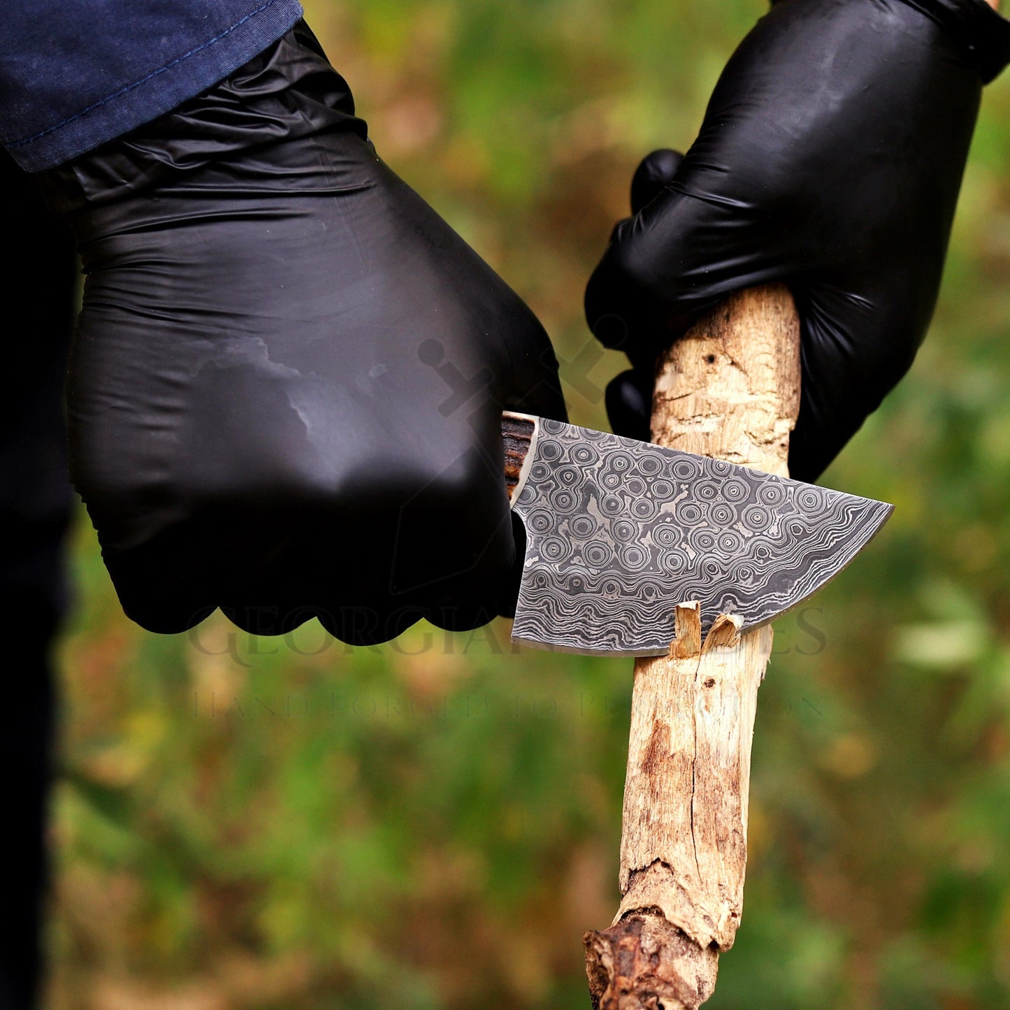 The "Patton Hunter" - Hand-Forged Damascus Steel Blade Skinning Knife – Perfect for Outdoor Enthusiasts