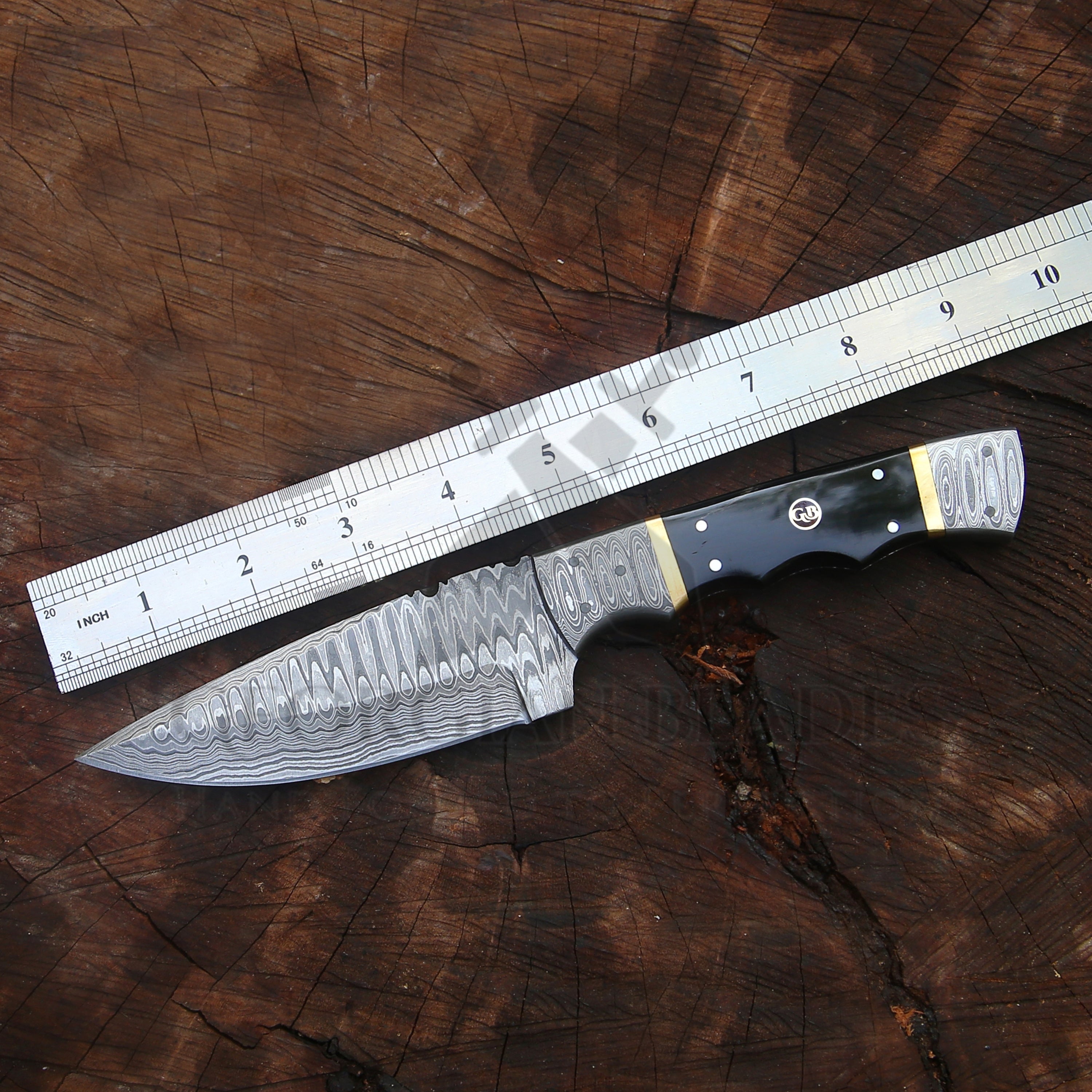 The Thorpe Hunter – 9 inch Hand-Forged Damascus Hunting Knife with