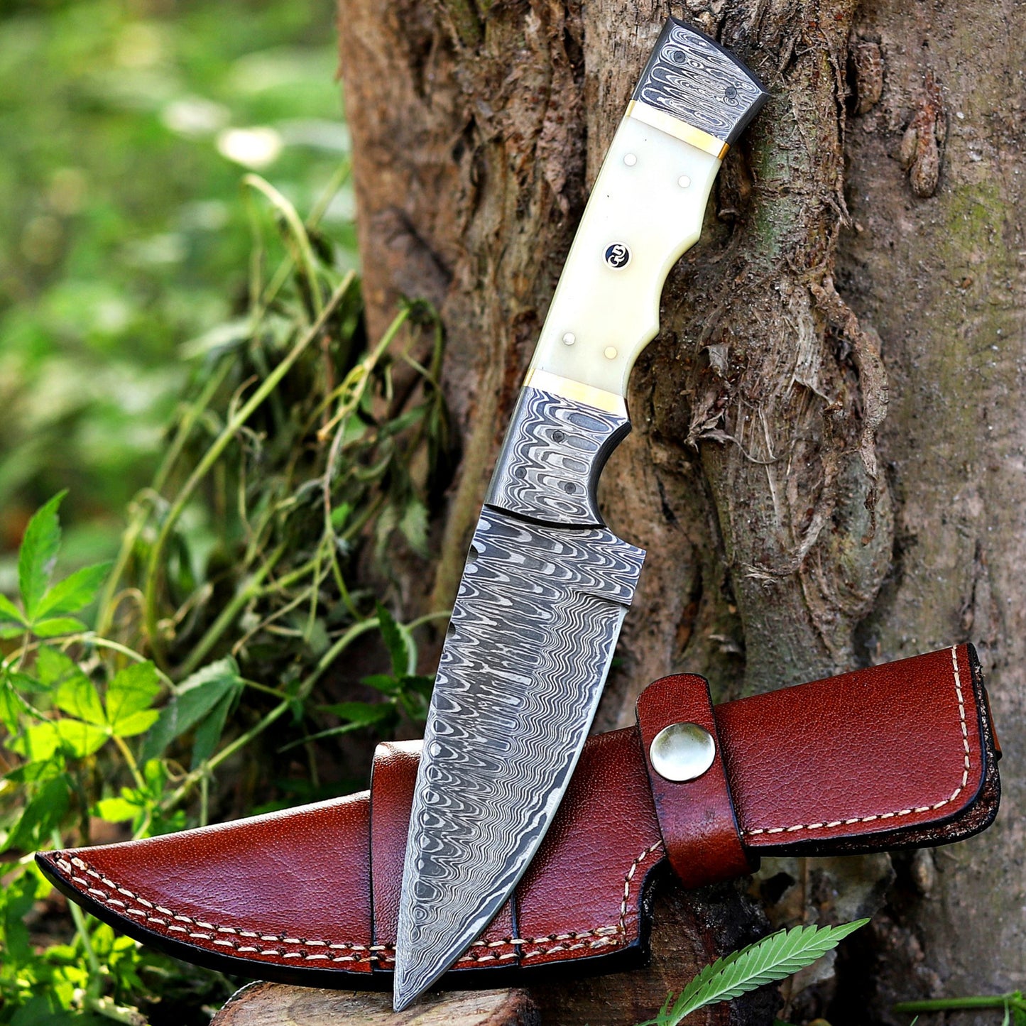 Br'er Rabbit Blade -  9” Hand Forged Damascus Steel Full Tang Skinner Knife - Camel Bone Handle