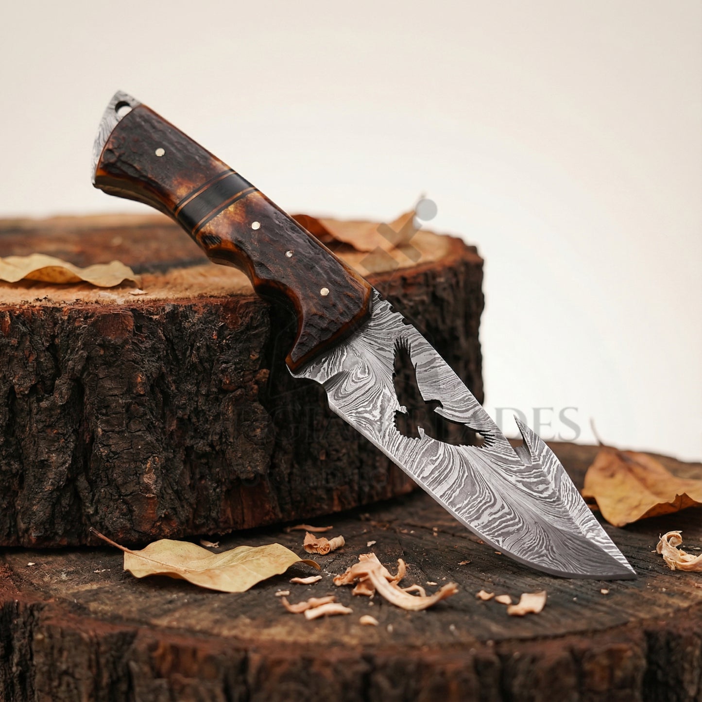 Eagle's Talon: 10.65" Full Tang Hand Forged Fixed Blade Gut Hook Damascus Steel Hunting Knife with Leather Sheath