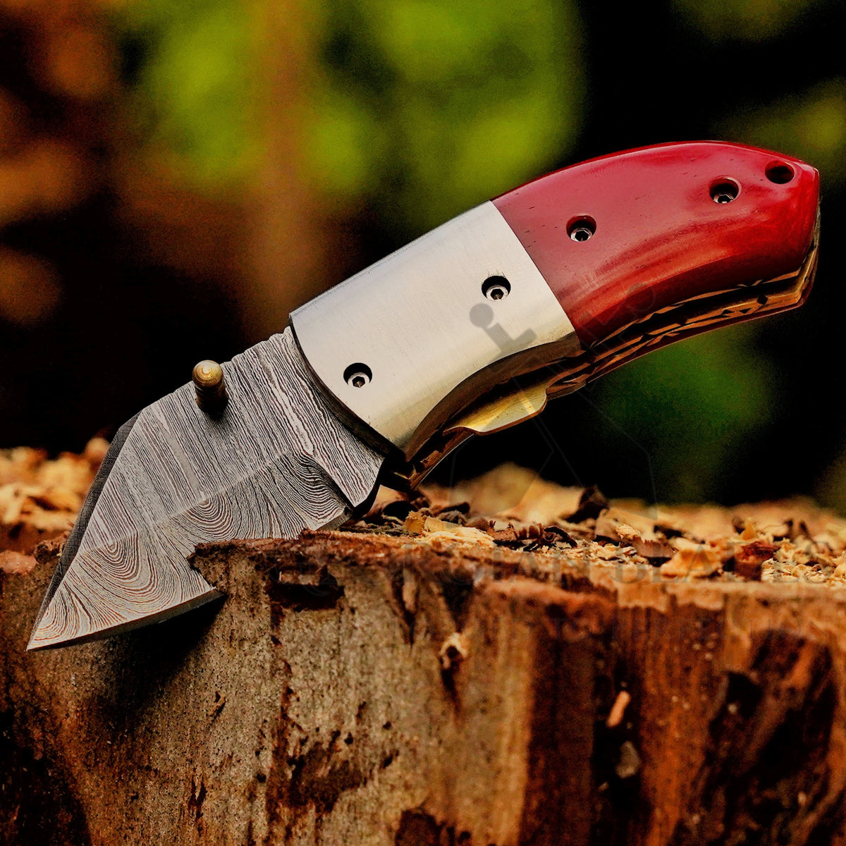 Ember Pocket – Handmade Damascus Steel Folding Knife with Red Bone Handle