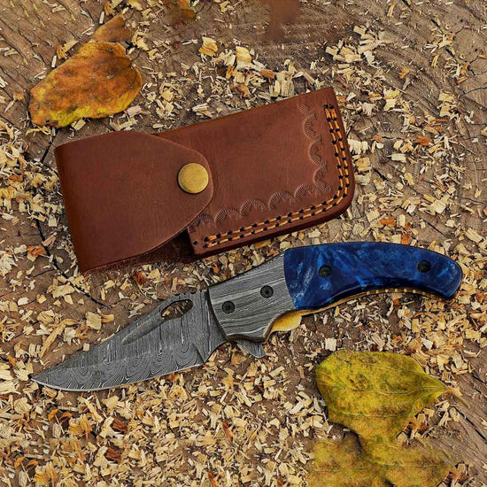 Premium Utility Folding Knife with Damascus Blade and Leather Case
