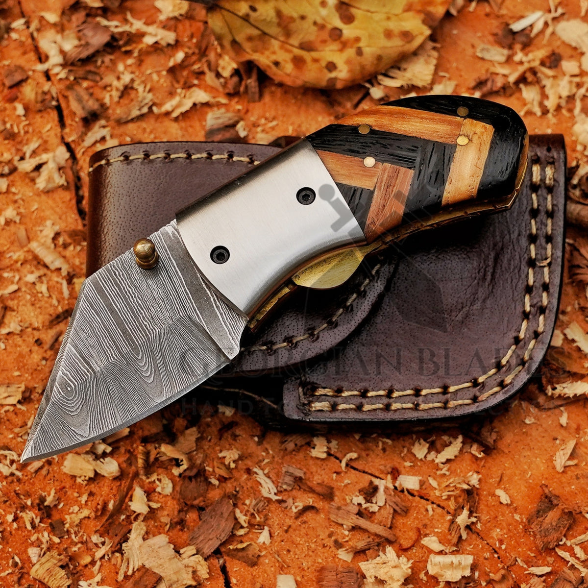 Mini Marvel mini folding knife with leather sheath