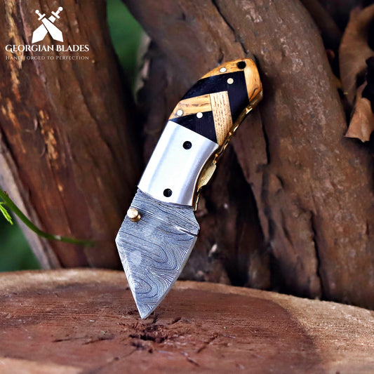 Elite Mini Trio – Bundle of 3 Mini Folding Knives with Leather Sheaths