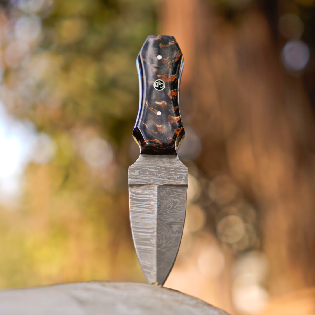 Pine Ridge - 6 - inch Damascus Steel Field Knife with Epoxy Pine Cone Handle