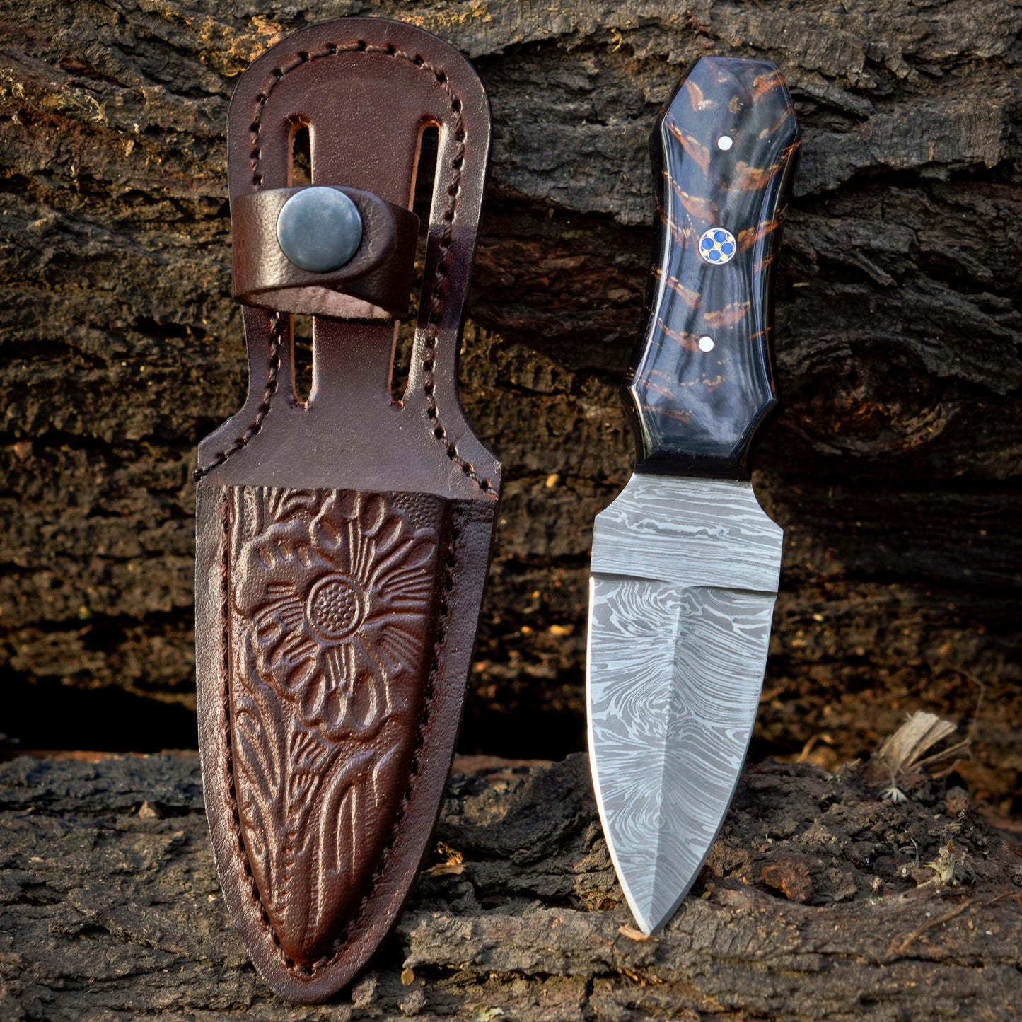 Pine Ridge - 6 - inch Damascus Steel Field Knife with Epoxy Pine Cone Handle
