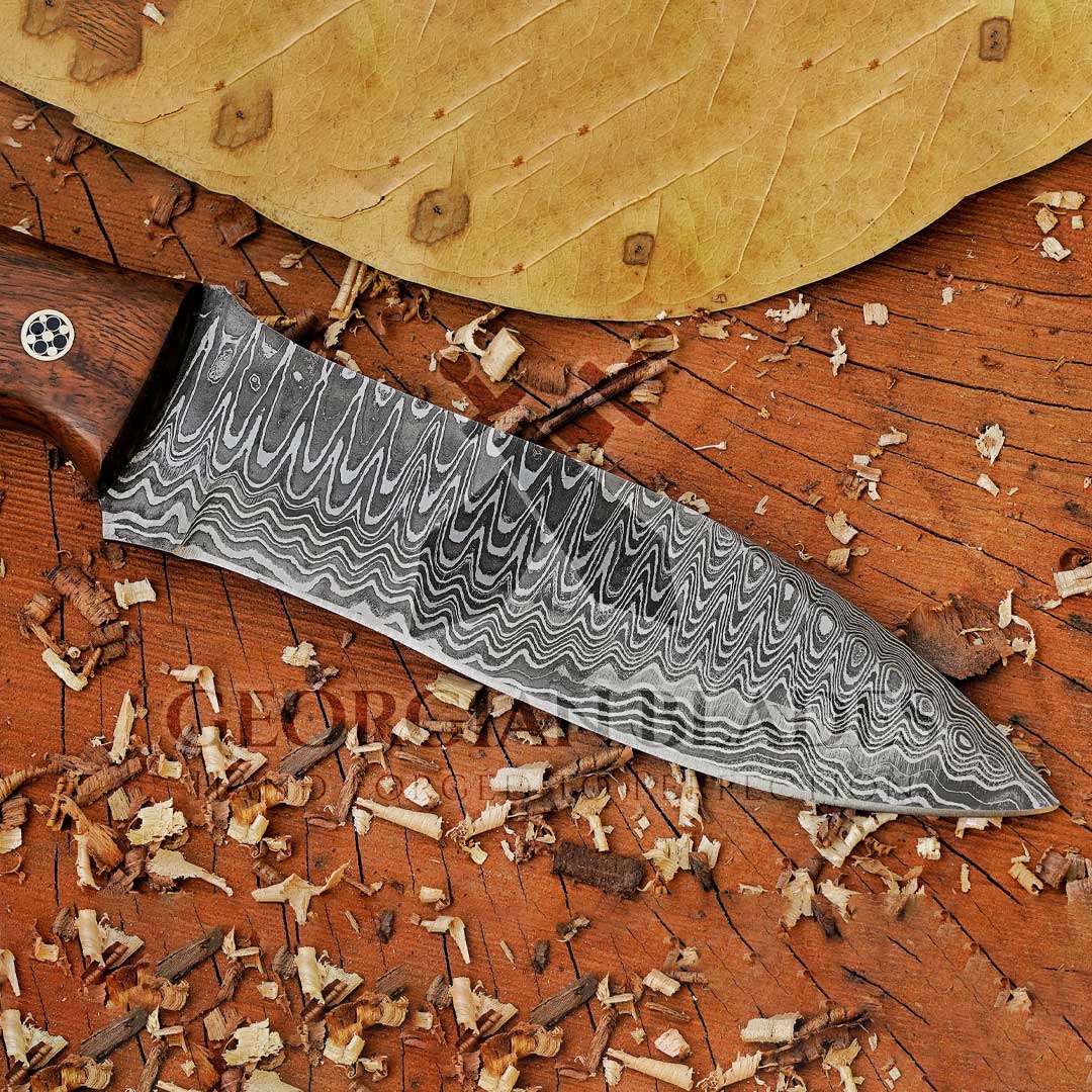 Predator's Heartbeat - 11" Full Tang Hand Forged Damascus Hunting Knife