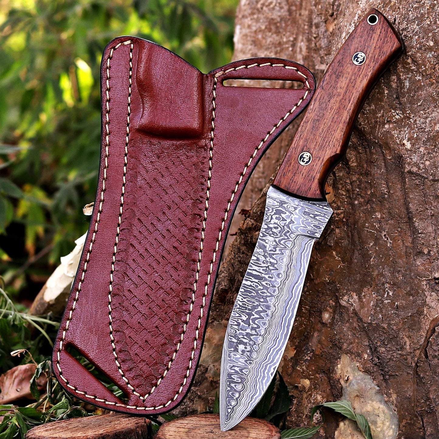 Razorwind - 11" Full Tang Hand Forged Damascus Hunting Knives with Walnut Wood Handle