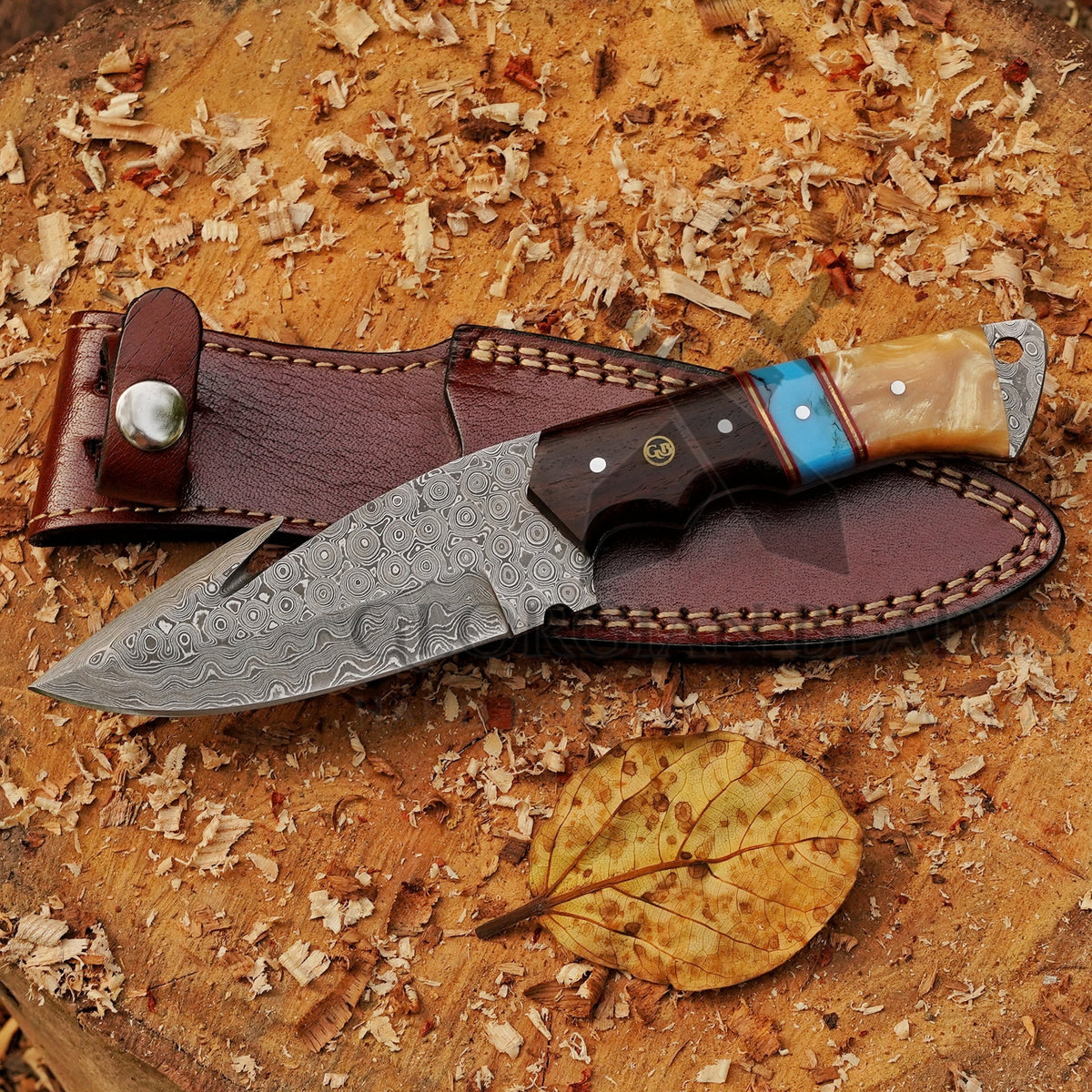 Trailblazer's Blade - 9" Hand Forged Damascus Steel Hunting Knife with Leather Sheath