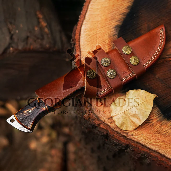 Eagle's Talon: 11.5" Full Tang Hand Forged Fixed Blade Gut Hook Damascus Steel Hunting Knife with Leather Sheath