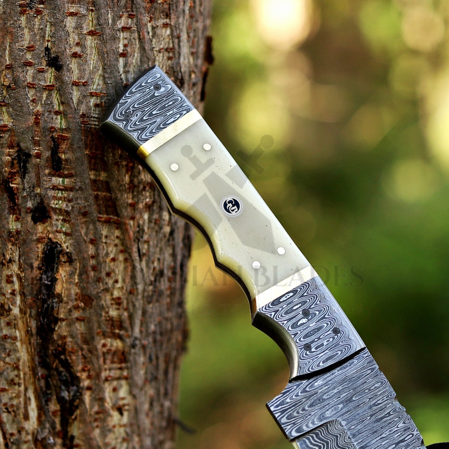 Br'er Rabbit Blade -  9” Hand Forged Damascus Steel Full Tang Skinner Knife - Camel Bone Handle