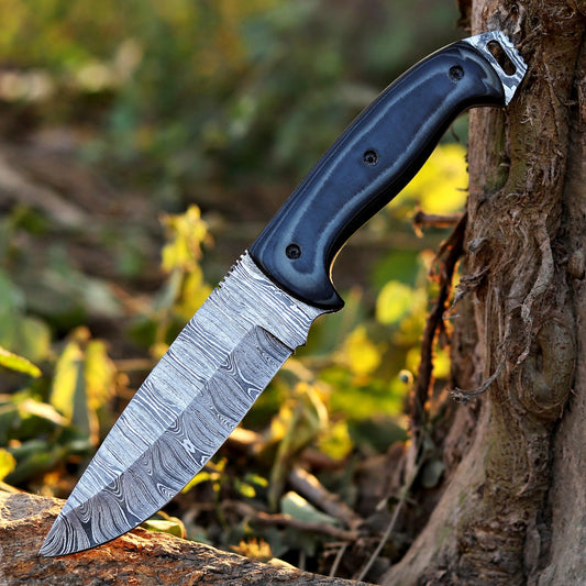 Marshall Hunter: Damascus Hunting Knife – Handmade Fixed Blade with Horizontal Leather Sheath