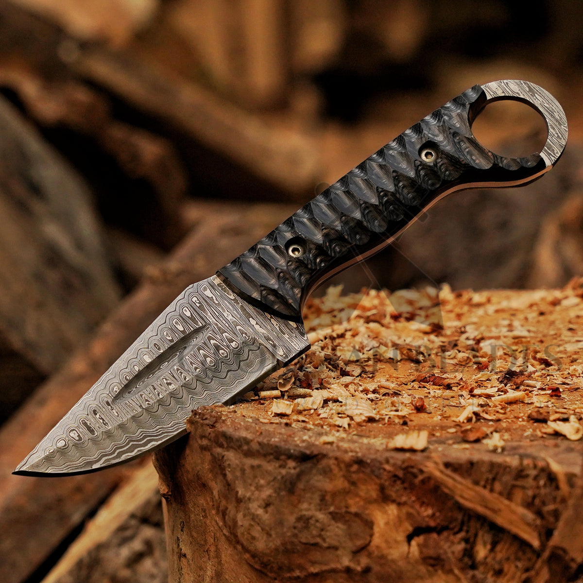 Ridgeback Skinner — 9" Hand-Forged Ladder Damascus Skinning Knife with Ring Pommel